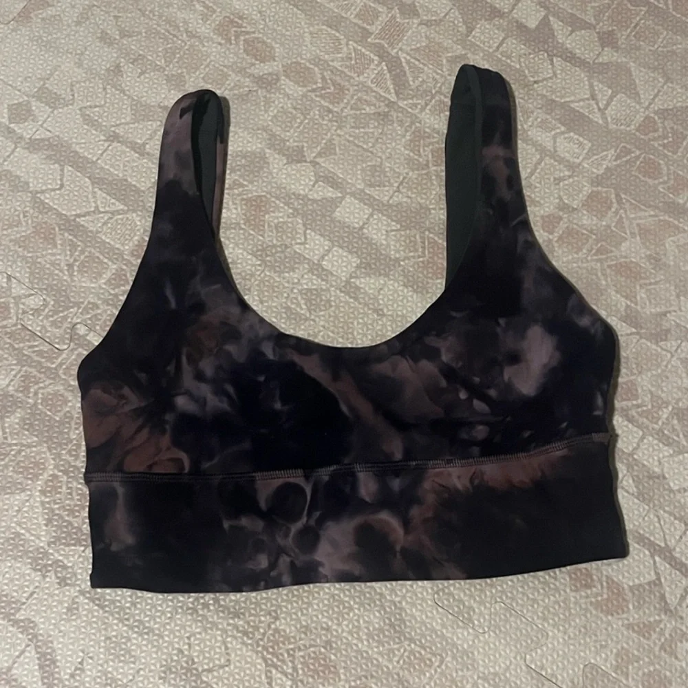 Lululemon bundle - Picture 6 of 6
